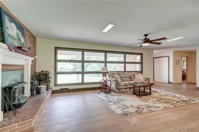 102 Loving St, Louisa, VA 23093 - photo 4