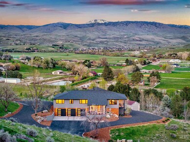 3898 N Saddleman Place, Eagle, ID 83616 - photo 2