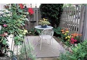 138 Montrose Ave unit 3, Bryn Mawr, PA 19010 - photo 3