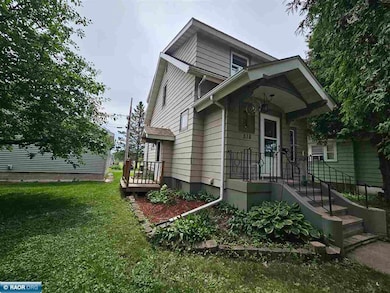 518 12th St S, Virginia, MN 55792 - photo 2