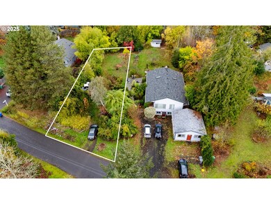 0 SW Taylors Ferry Ct unit 171663449, Portland, OR 97219 - photo 2