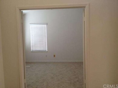 Large office/Library (or 5th bedroom) with double 
