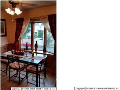 80 N Railroad Ave, Staten Island, NY 10304 - photo 2