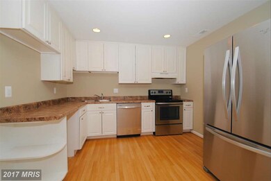 1538 Marlborough Ct, Crofton, MD 21114 - photo 6