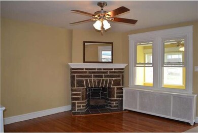 127 S Carol Blvd, Upper Darby, PA 19082 - photo 7