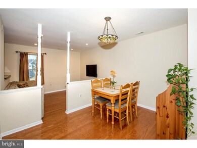 38 Keith Ct, Kendall Park, NJ 08824 - photo 5