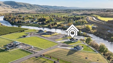 68701 W Island View Prairie NW, Prosser, WA 99350 - photo 2