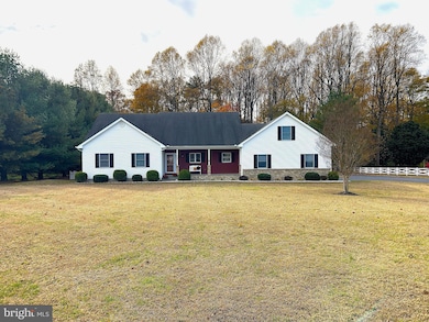 137 S Paula Lynne Dr, Seaford, DE 19973 - photo 2