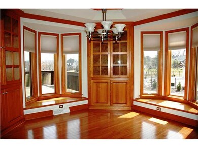 Kitchen. Bayed breakfast area with built-ins
