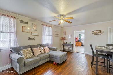 5463 Marcia Cir, Jacksonville, FL 32210 - photo 7