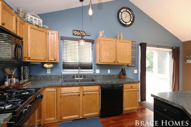 1658 Creston Dr, Dorr, MI 49323 - photo 4