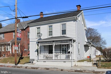 408 S Queen St, Littlestown, PA 17340 - photo 2