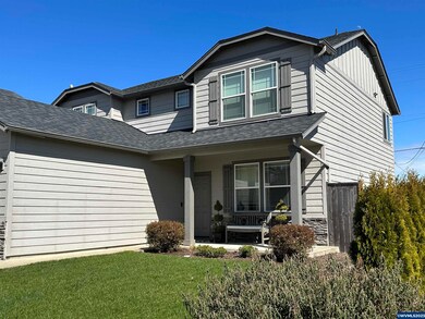 2737 NW Weather Stone St, Albany, OR 97321 - photo 2