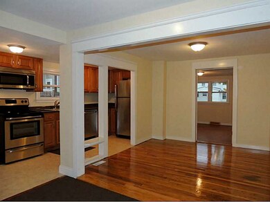 42 Tweed St, Pawtucket, RI 02861 - photo 5