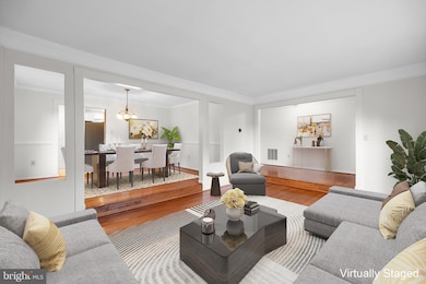 10217 Grovewood Way, Fairfax, VA 22032 - photo 5