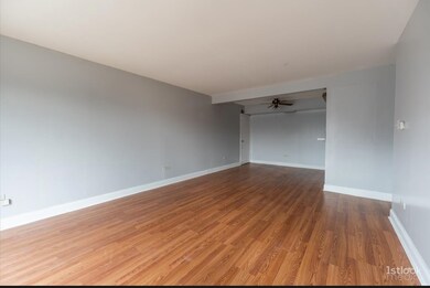 3237 S Manor Dr unit 314, Lansing, IL 60438 - photo 3