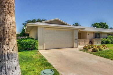 10748 W Mission Ln unit 9, Sun City, AZ 85351 - photo 3