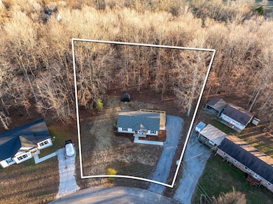 994 Jordan Cir, White Bluff, TN 37187 - photo 3