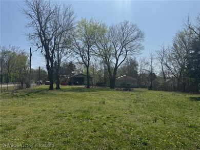218 E Elm St, Stilwell, OK 74960 - photo 4