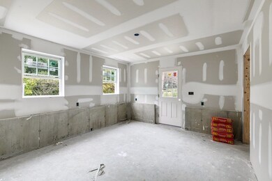 56 Venice Rd, Methuen, MA 01844 - photo 2