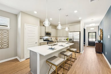 13211 Hayden Peak Dr, Arcola, TX 77583 - photo 6