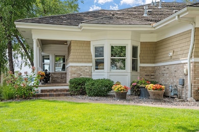 724 Widsten Cir, Wayzata, MN 55391 - photo 7