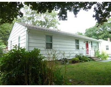 213 North St, Warwick, RI 02886 - photo 2