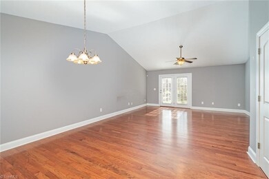 Dining/Living Room