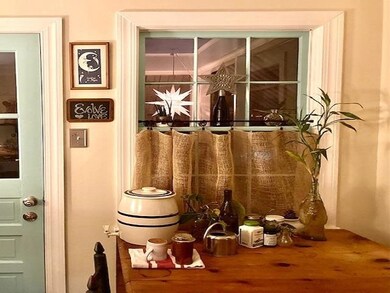 1527 College St, Oxford, NC 27565 - photo 7