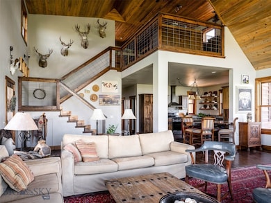 Great room - vaulted