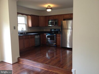 204 Edenberry Ct, Sterling, VA 20164 - photo 5