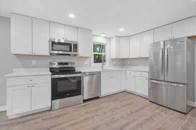 199 Roberts St, Woonsocket, RI 02895 - photo 3