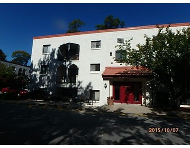 410 Fellsview Terrace unit 415, Stoneham, MA 02180 - photo 2