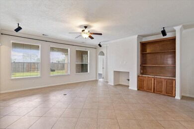 8106 Pavona Ridge Ln, Houston, TX 77040 - photo 6