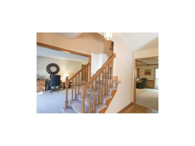 SPACIOUS OPEN FLOOR PLAN WITH NEUTRAL COLORS.