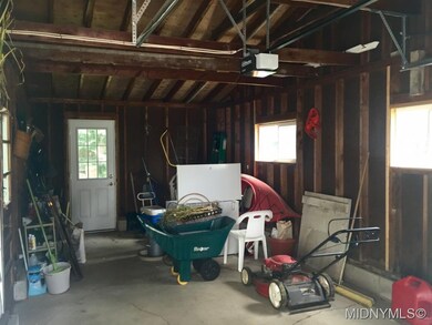 Attached Garage
