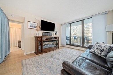 73 Broad Reach unit T44C, Weymouth, MA 02191 - photo 2