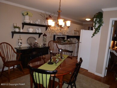 306 Walnut Grove unit 8, East Stroudsburg, PA 18301 - photo 3