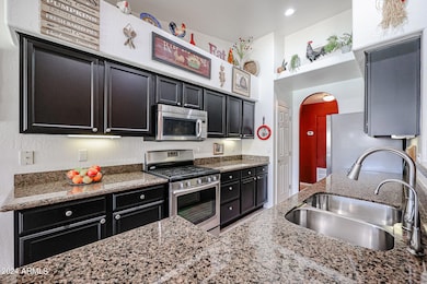 Kitchen (2)