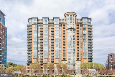 One Park Crest unit 814, McLean, VA 22102 - photo 2