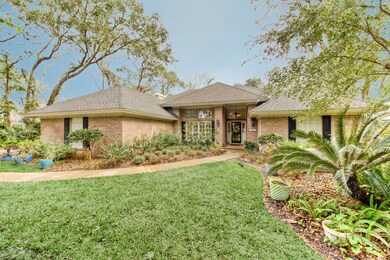 2263 Oceanforest Dr W
