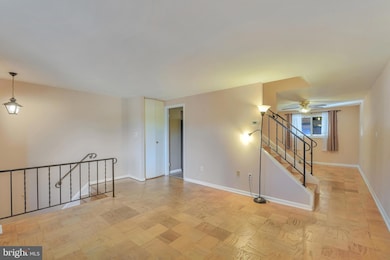 1029 Regina Dr, Halethorpe, MD 21227 - photo 3