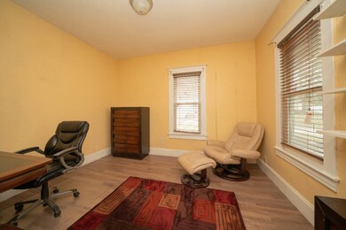 1215_Alamo_Ave_07