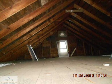 1818 Fletcher St, Lansing, MI 48910 - photo 4