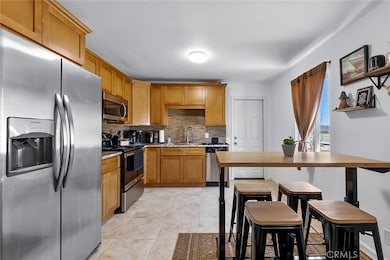 5068 1st St E, Joshua Tree, CA 92252 - photo 6