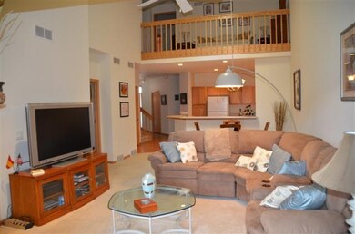 15 Blue Iris Way, Fitchburg, WI 53711 - photo 3