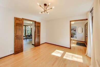 812 W Whiting Ln, Arlington Heights, IL 60004 - photo 7