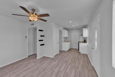 7812 Hacienda Ave, El Paso, TX 79915 - photo 5