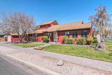 Forest Ave 907 Web (5 of 38)