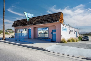 5929 Adobe Rd, Twentynine Palms, CA 92277 - photo 2